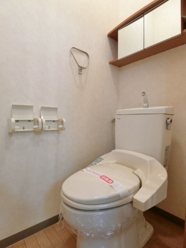 トイレ　図面と現状に相違がある場合には現状を優先