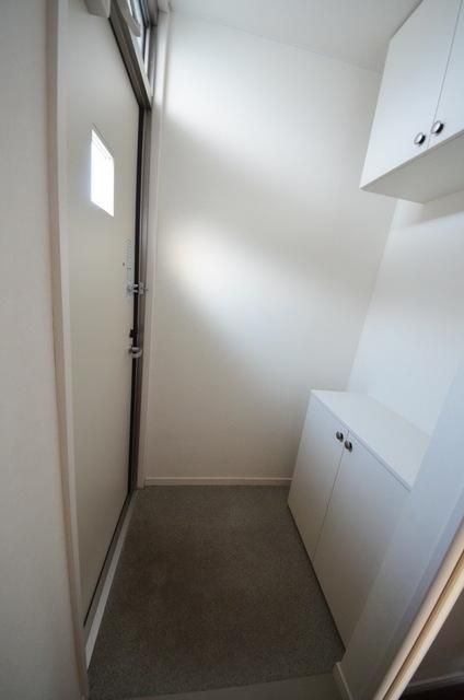 玄関　★お部屋探しは株式会社タウンハウジング東京まで★
