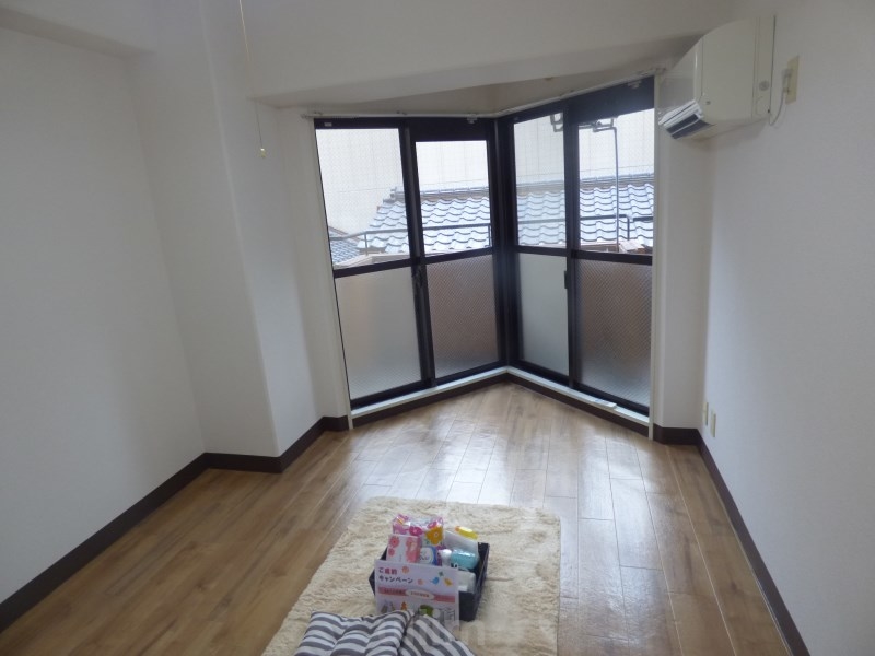 居室・リビング　別の部屋の写真