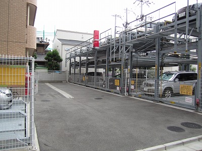 駐車場　駐車場