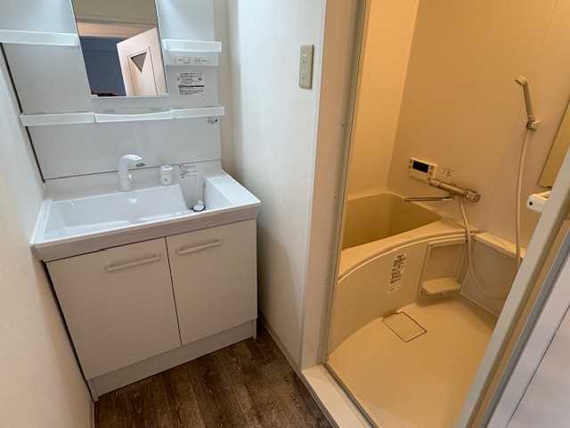 バス・シャワールーム　※同施工会社のイメージ写真※