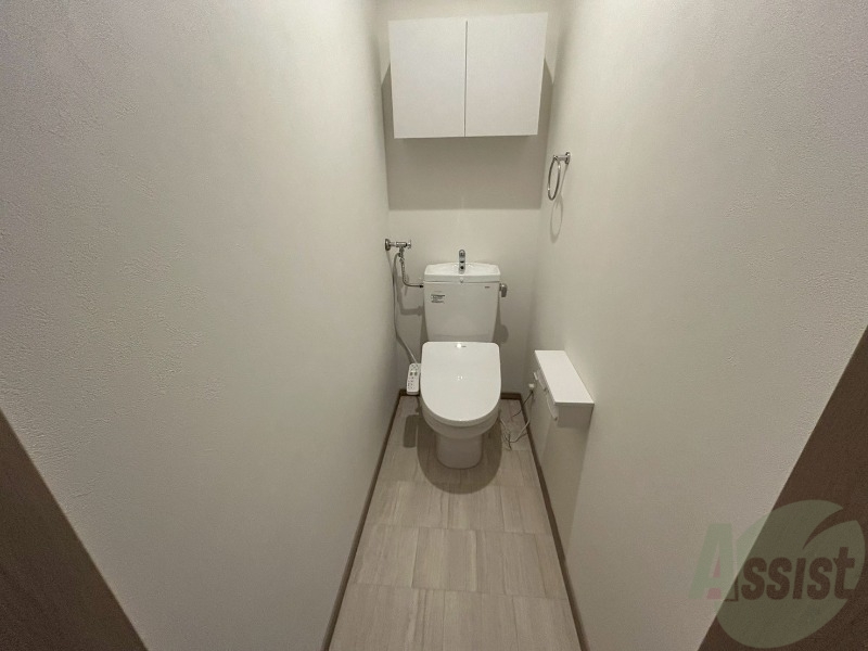 トイレ　こちらはトイレです。清潔感があり、安心して使用できます。