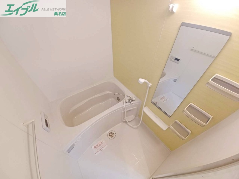 バス・シャワールーム　同型参考写真