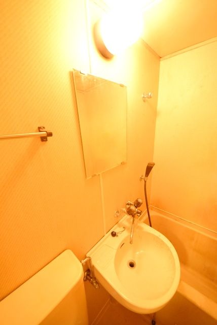 洗面設備　★洗面台つきです★