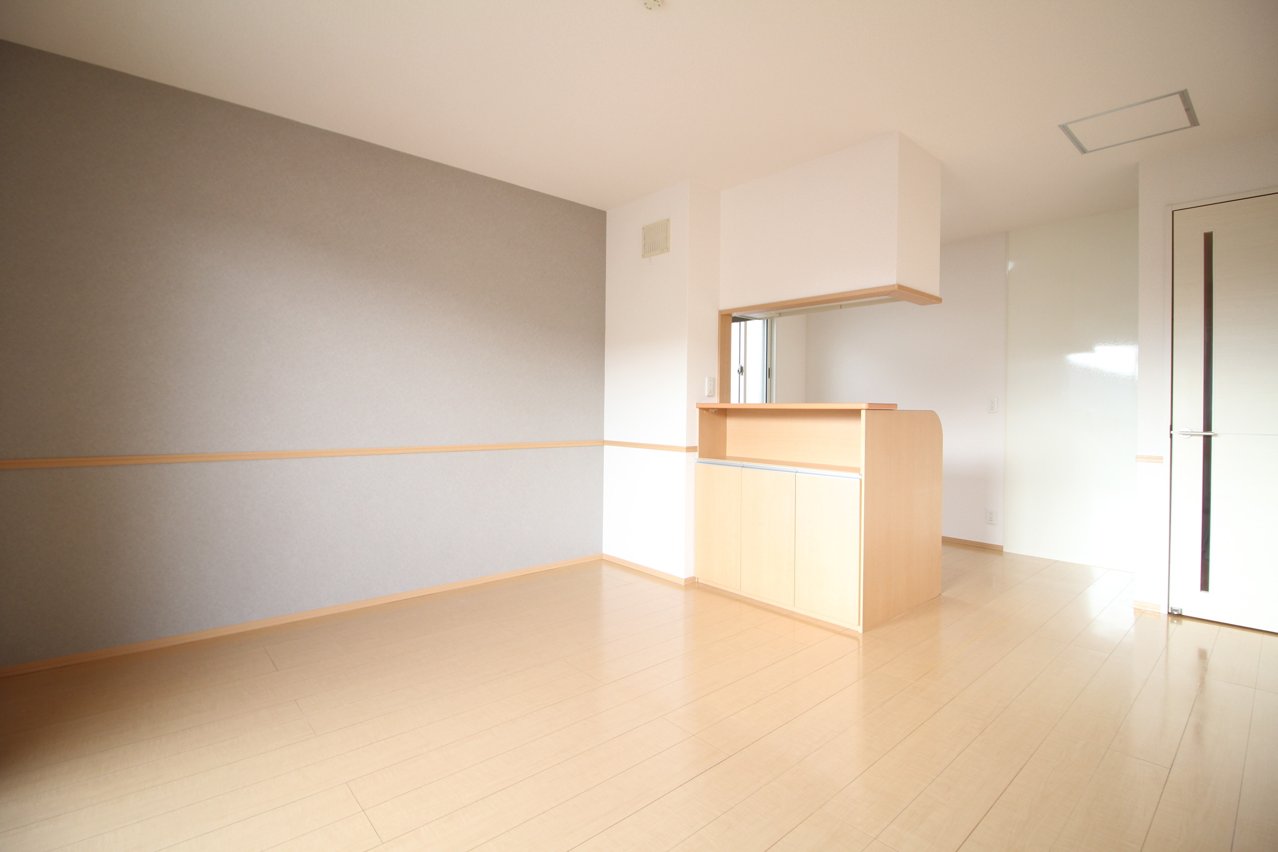 居室・リビング　11.5帖の広々したLDK♪