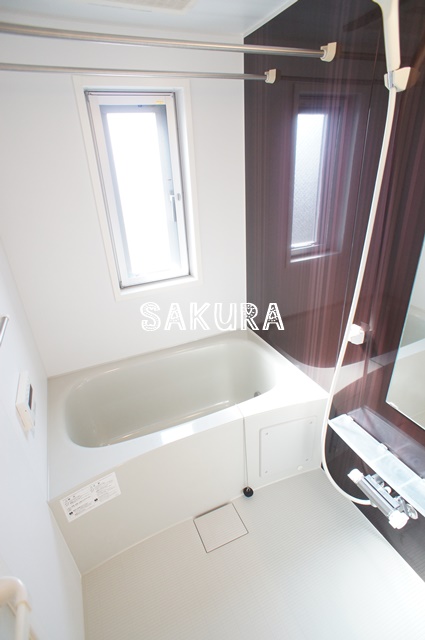 バス・シャワールーム　清潔感のある快適バスルーム♪