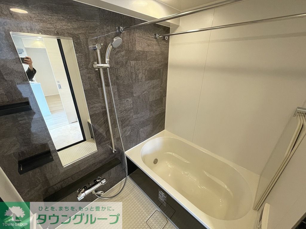 バス・シャワールーム　お問合せは(株)タウンハウジングレジデンス事業部【03-…