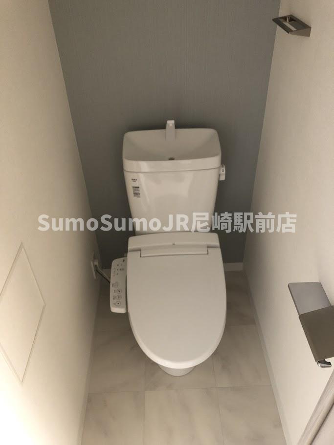 トイレ　落ち着いたトイレです