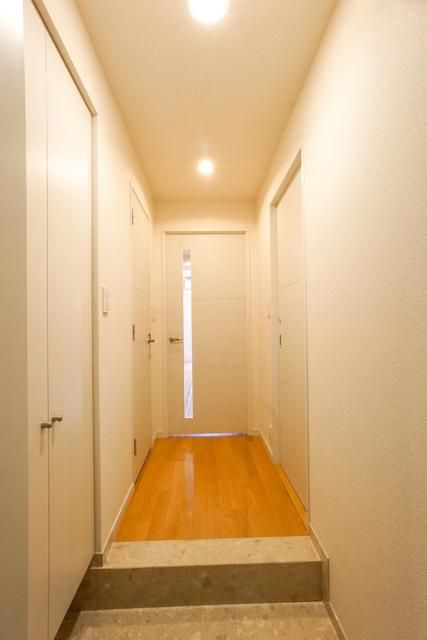 玄関　別部屋参考写真