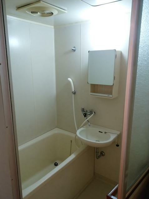 バス・シャワールーム　（別タイプ参考写真）ベイ・アルファ上富士　文京区本駒込5
