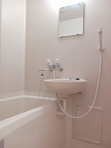 バス・シャワールーム　きれいなお風呂です