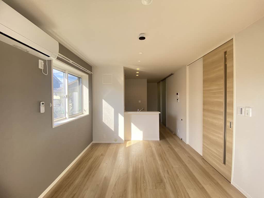 居室・リビング　リビング