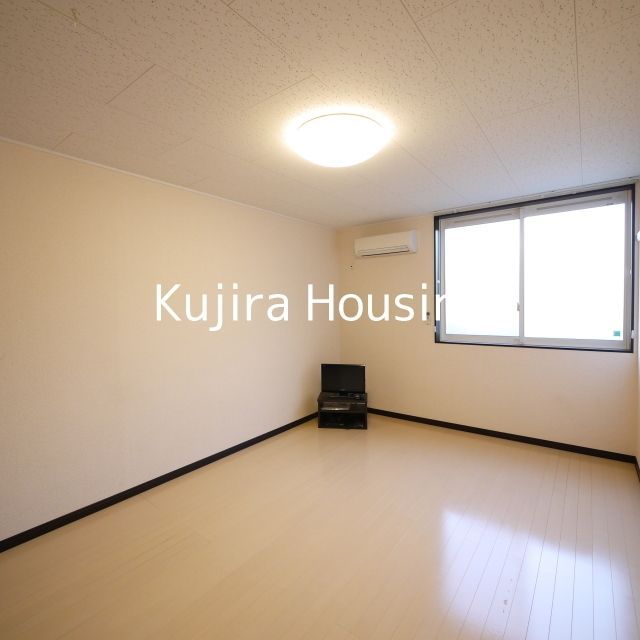 居室・リビング　８帖の洋室です♪♪