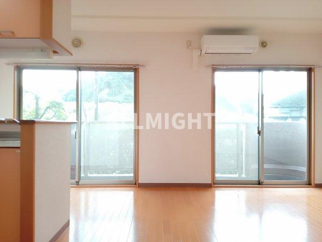 居室・リビング　別部屋参考写真