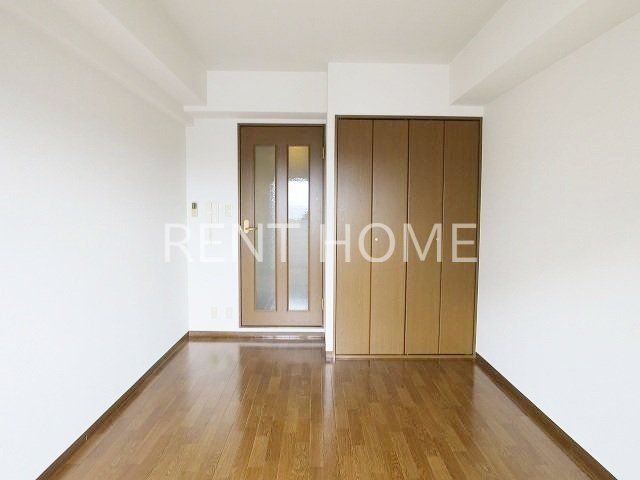 居室・リビング　洋室８帖