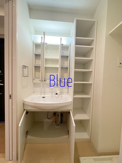 洗面設備　同仕様