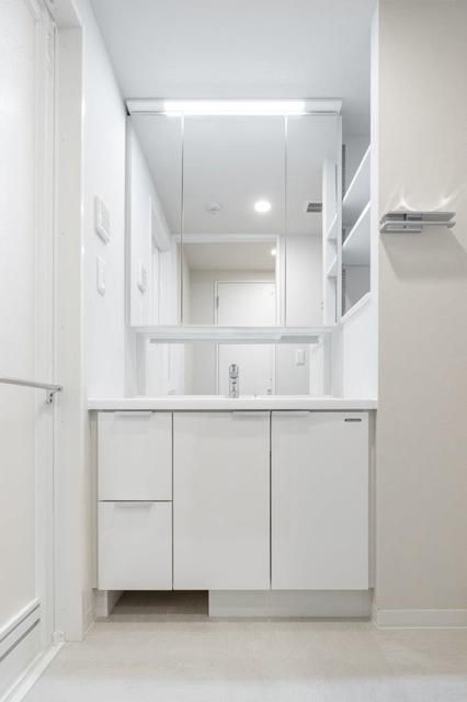 洗面設備　別部屋参考写真