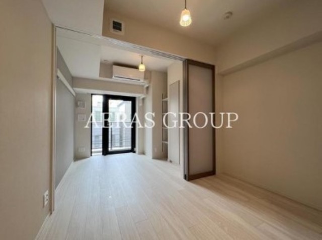 居室・リビング　同仕様