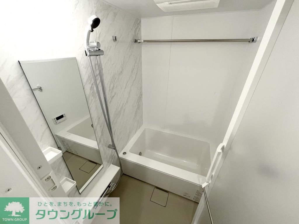 バス・シャワールーム　バス