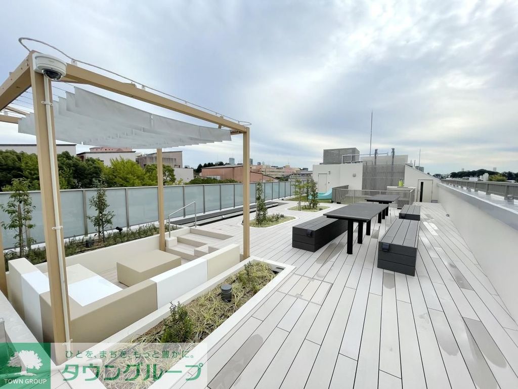 バルコニー　屋上ラウンジ