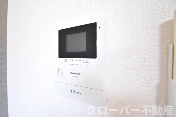セキュリティ　モニター付きインターホン