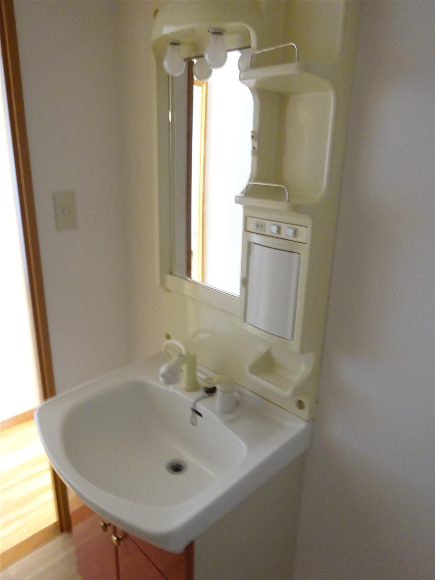 洗面設備　他部屋参考写真