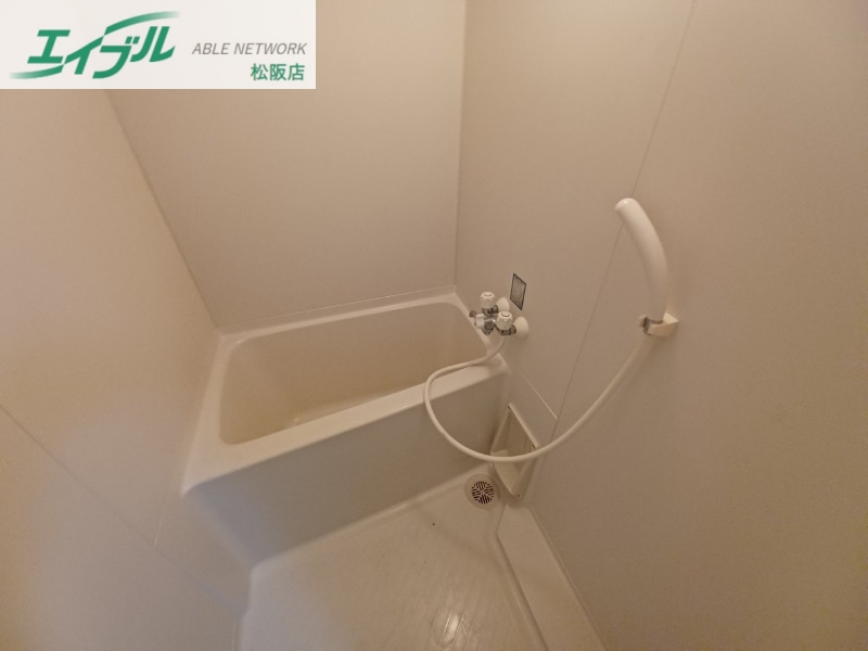 バス・シャワールーム　同型参考写真