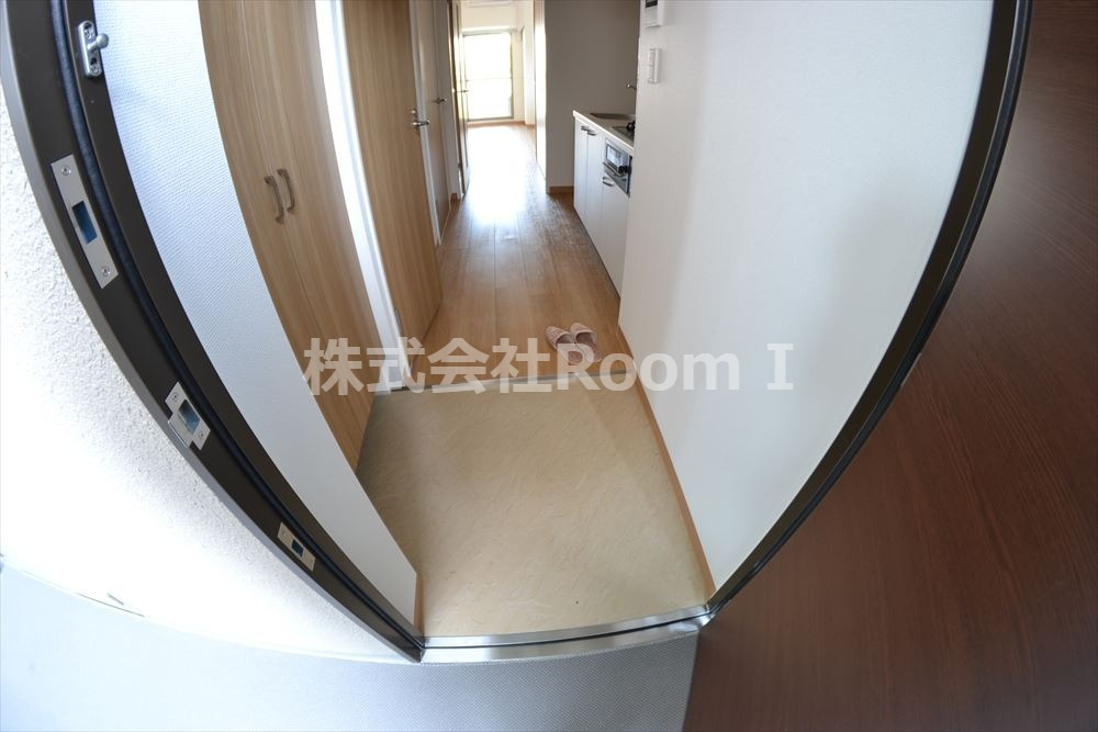 玄関　明るい玄関です