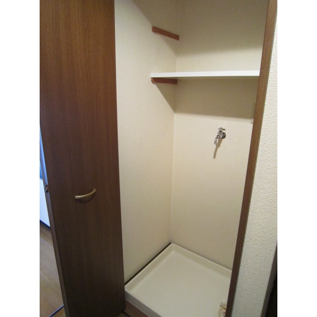 その他設備　洗濯機置場