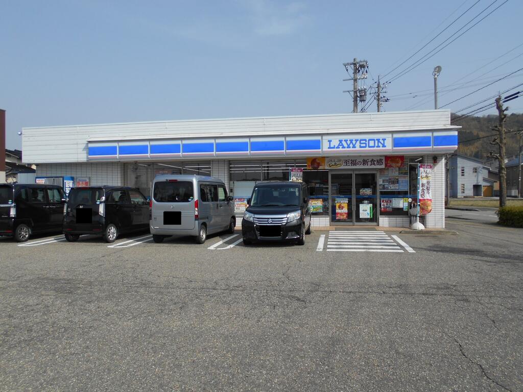 コンビニ　ローソン金沢大額店（コンビニ）まで683m