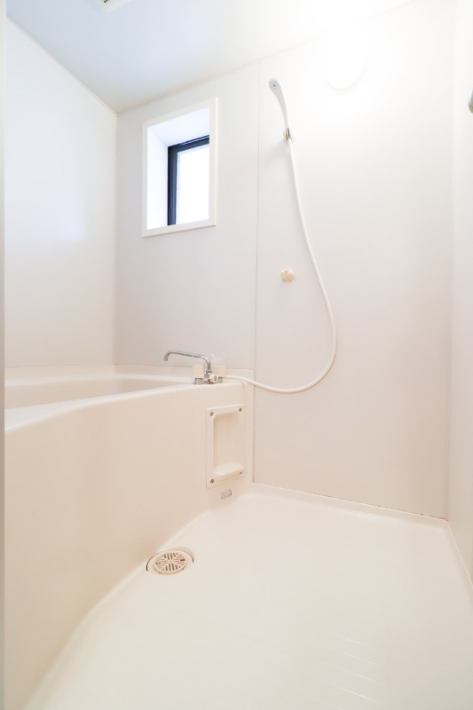 バス・シャワールーム　図面と現状に相違がある場合には現状を優先