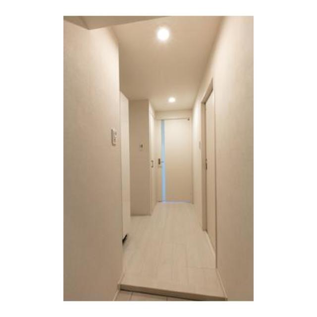 玄関　※写真は同タイプ住戸です。