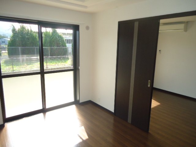 バルコニー　リビング横洋室（イメージ）