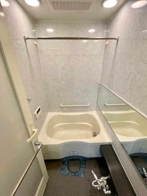 バス・シャワールーム　バス※別部屋参考写真