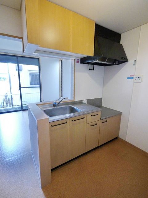 キッチン　♪会話をしたりＴＶを観ながら楽しくクッキング♪