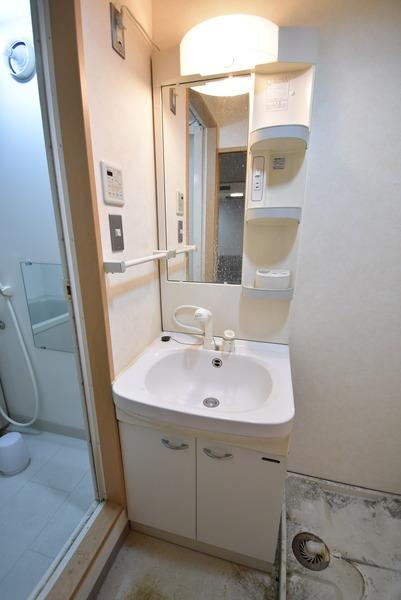 洗面設備　同仕様写真