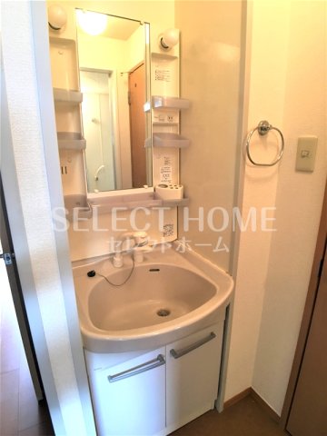 洗面設備　同型タイプ