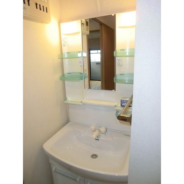 洗面設備　独立洗面化粧台付き☆