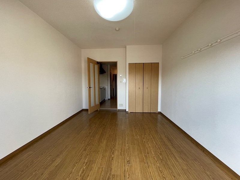 居室・リビング　違うお部屋の写真です。ご参考までに