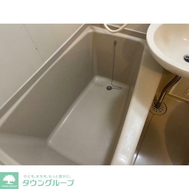 バス・シャワールーム　※同建物別号室別タイプ参考写真です