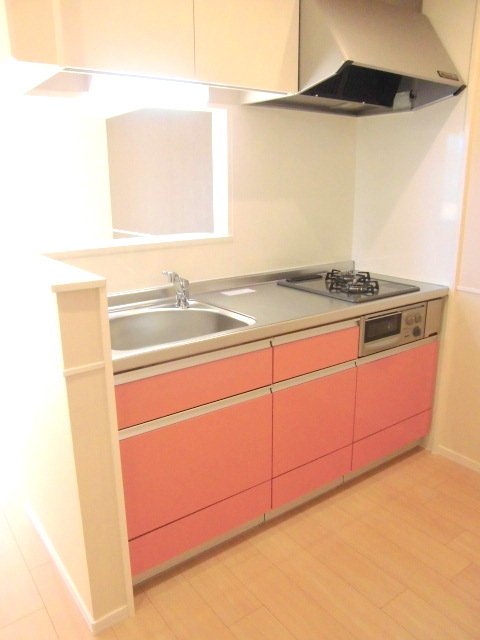 キッチン　★ガス２口グリル付きのシステムキッチン★