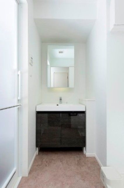 洗面設備　同物件別部屋のお写真になります。現況優先です。