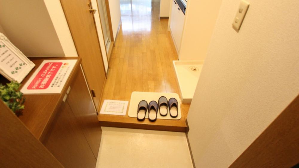 玄関　同タイプ別室
