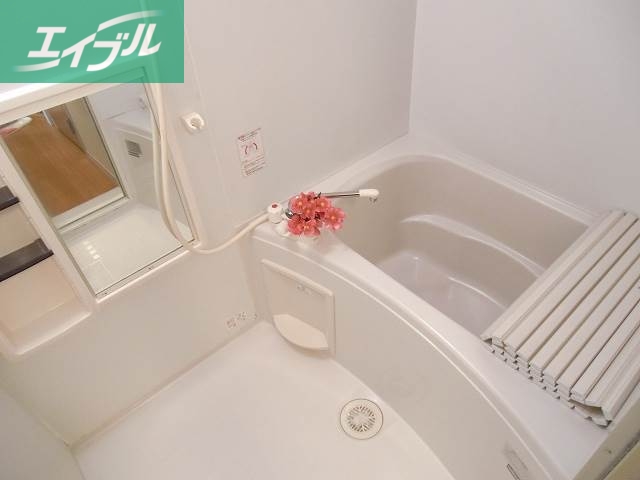 バス・シャワールーム　同タイプのお部屋の写真です