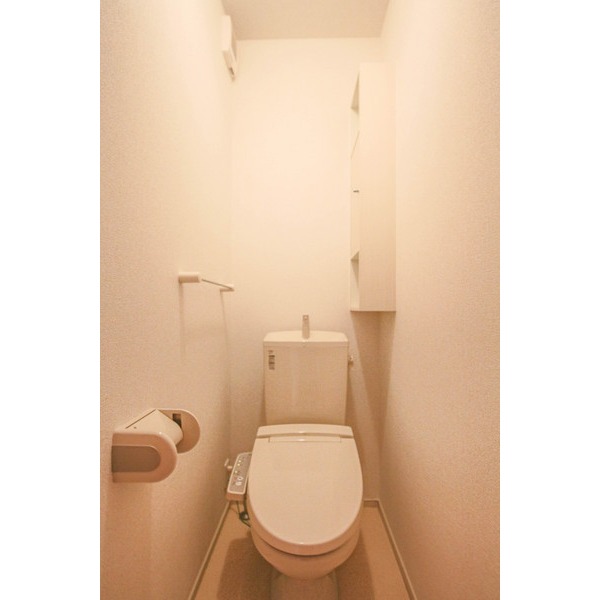 トイレ　同じ建物の別なお部屋