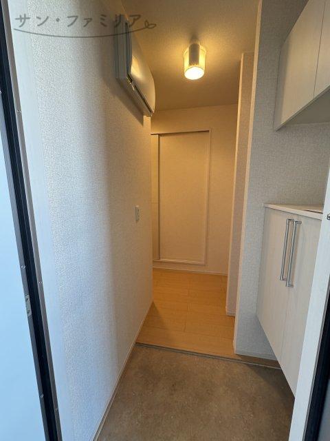 居室・リビング　同一物件別部屋写真