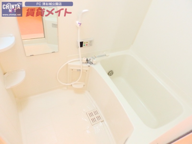 バス・シャワールーム　別部屋参考写真です