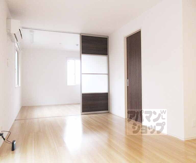 居室・リビング　綺麗な室内です