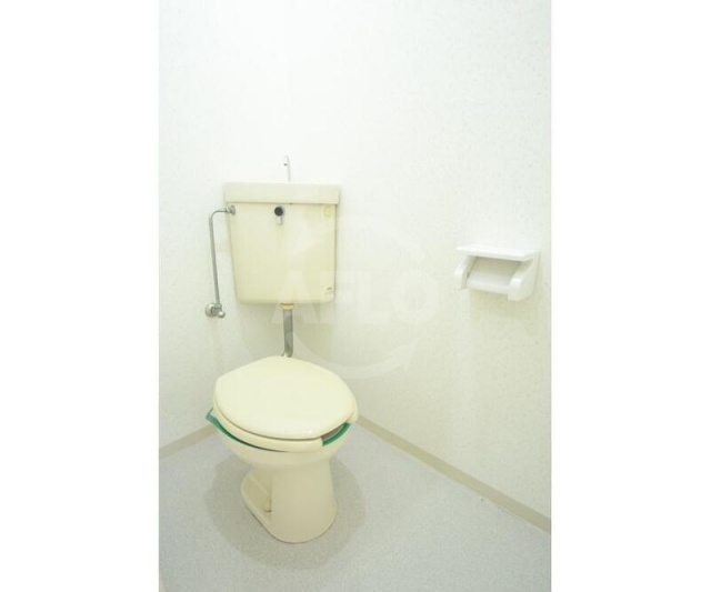 トイレ　ラフィーネ針中野　トイレ