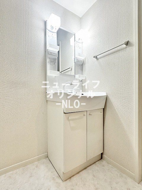 洗面設備　※同一仕様の別部屋写真の為、現況優先となります。